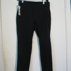 June & Daisy Black Capri Leggings Small 6 8 NWT Stretch Cropped SALE